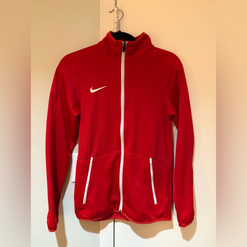 NWOT Nike Dri-Fit Red and White Sports Jacket - Picture 1 of 8